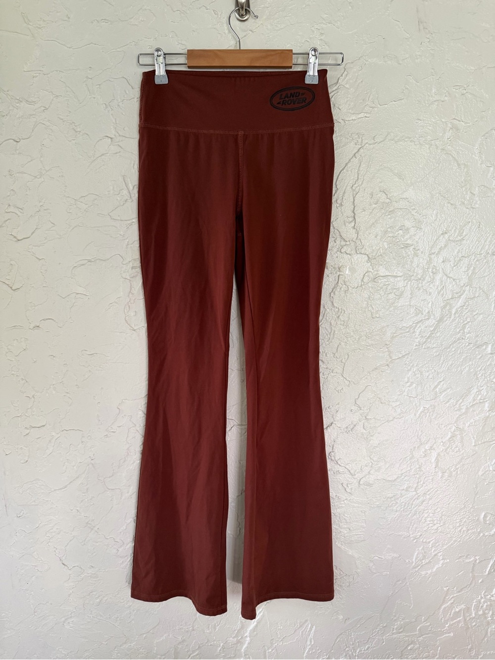 PacSun x Land Rover collab Brown Maroon Leggings with Branded Waistband